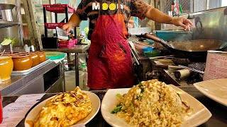 Street food Malaysia lots of different Mee and Nasi goreng in one spot best in Subang jaya [upl. by Castor]