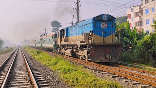 Dewanganj bound Tista Express skipping Tongi  Powered by EMD 2933 locomotive with PTinka coaches [upl. by Gorman]