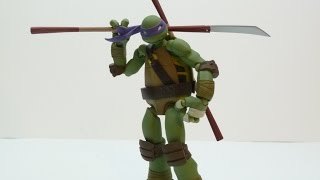 Rob A Reviews Revoltech Teenage Mutant Ninja Turtles Donatello [upl. by Serafina718]