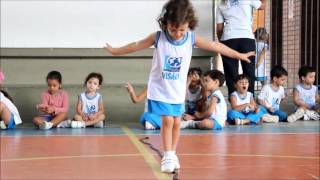 Educação Infantil  Aula de equilíbrio [upl. by Retepnhoj745]