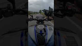 🥵¡125cc VS 900cc EN LLUVIA🥵 yamaha mt09sp motovlog dgt r9 dgt marlaska lluvia r125 [upl. by Delfeena]