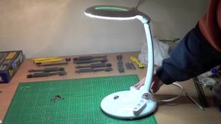 Casa Life Led Magnified Lamp quotModel Trainsquot [upl. by Grondin]