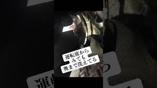 車のエアコン臭いエバポレーター洗浄動画 愛車のエアコン掃除屋さん カーエアコンクリーニング株式会社では 内視鏡一体型洗浄工具当社オリジナル工具を使用しエアコン内部エバポレーターの汚れを本格的に洗浄 [upl. by Aeneus]