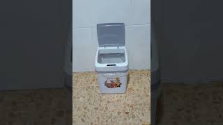 Papeleras de baño automáticas en avelandiajungle [upl. by Harifaz562]