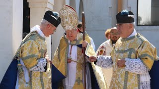 Oremus Pro Pontifice  Traditional Latin Mass Benediction with Cardinal Burke [upl. by Rollo]