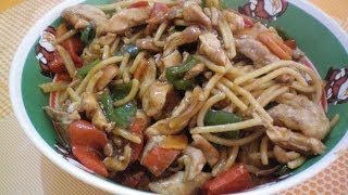 Receita de Yakisoba  Muito Fácil [upl. by Sunderland]