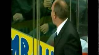 Coach Fight Terry Murray vs Brent Sutter  123009 [upl. by Naek]