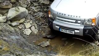 Land Rover discovery 3 on Cooper STT Muds tackling the Bomb Hole on Strata Florida [upl. by Bock]