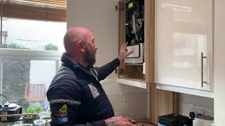 Worcester Bosch Greenstar 4000 Boiler Installation amp Full Review  Heatable [upl. by Carlotta]