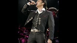 No la beses de alejandro fernandez canta mando Huascato [upl. by Sesmar]