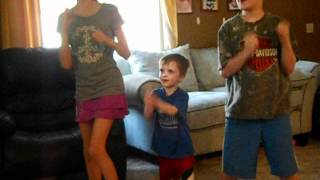 kids dancing to quotYo Fresh Beats Go Gabba Gabbaquot [upl. by Jared290]