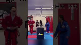 Học sinh Teakwondo thách thức thầy giáo và cái kết daochieu [upl. by Donegan]