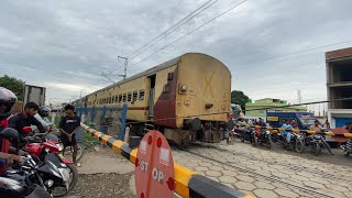 Train gari Sonali Katihar ka vlog [upl. by Anitaf715]