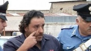 Castelvolturno CE  Camorra  Pizzo e droga sul litorale domizio 10 arresti live 040612 [upl. by Sollars]