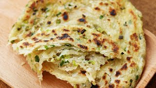 ExtraFlaky Chinese Scallion Pancakes Recipe 葱油饼 [upl. by Meehan4]