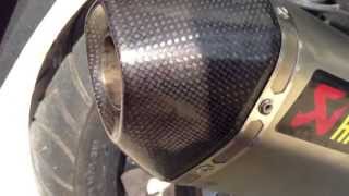 SH 300 AKRAPOVIC senza db killer [upl. by Suzzy]