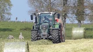 Fendt 722 amp 514 at work  Enrubannage 2017 [upl. by Ahsekin]