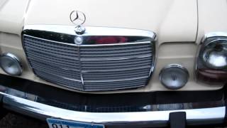 1975 300D Mercedes Benz Starting and using the accessories [upl. by Issim]