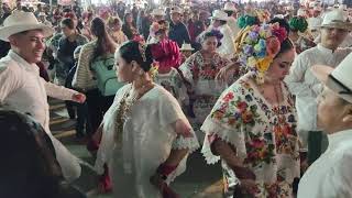 Jarana Jeydi Santiago  Orquesta Arturo González en la feria Tizimin 2024 [upl. by Ahsekan]