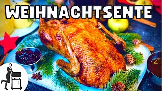 Weihnachtsente  perfektes und klassisches Rezept  Die Frau am Grill [upl. by Follmer]