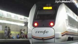 La escena ferroviaria Rodalies de Catalunya Tránsito en Passeig de Grácia [upl. by Aserret760]