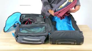 Dakine Split Roller Bag [upl. by Pizor]