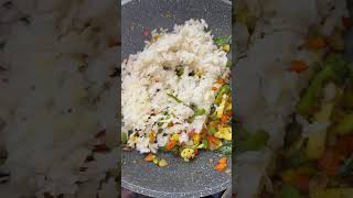 Vegetable poha for weight loss poharecipe healthyrecipe breakfastrecipe weightloss shorts [upl. by Sopher]