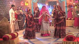 Rangrasiya  Paro Dances in Jhaanki Rasam [upl. by Verdha448]