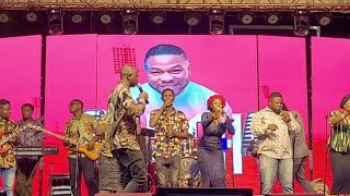 ELIJAH AKINTUNDE SURPRISES YINKA AYEFELE WITH NEW SONGS AT HIS BIRTHDAY CONCERT [upl. by Maupin]