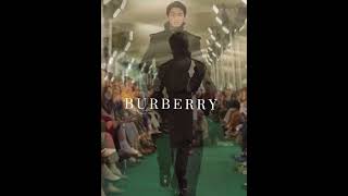 伦敦国际首秀Burberry 藏族模特 burberry 秀场直击 搭配早秋 [upl. by Asserrac]