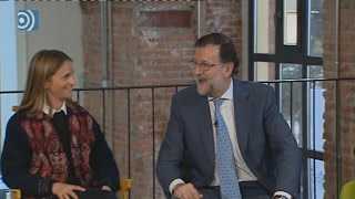 Rajoy en el Día de la Mujer quotHay que fabricar máquinas que nos permita seguir fabricando máquinasquot [upl. by Ahsienal871]