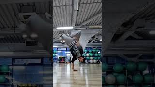 Reverse dance танцы hiphop bboys breaking breakdance spin sweet спорт sport [upl. by Heshum]