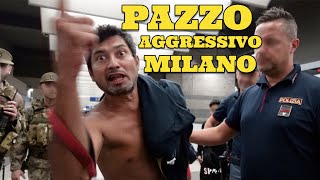 Pazzo Aggressivo alla Stazione di Milano [upl. by Einatsed]