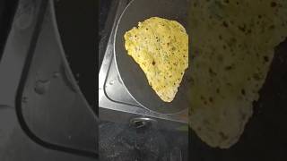 methi Paratha banane ka aasan tarika dhaba style methi Parathamethi Paratha in hindifood shorts [upl. by Aynotak]