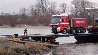 Liebherr LTR 1100 und Schwertransport der Schiffe vom Ponton boot 2019 [upl. by Trinetta]