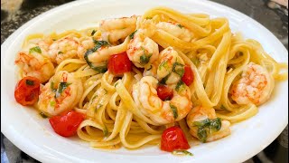 LINGUINE AI GAMBERI shrimp pasta made in Italy  simple ready in 15 mins [upl. by Sedaiuqlem]