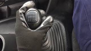 How to drive a 8 speed manual gearbox lgv lorry [upl. by Rilda131]