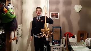 life size alien facehugger review [upl. by Rushing]