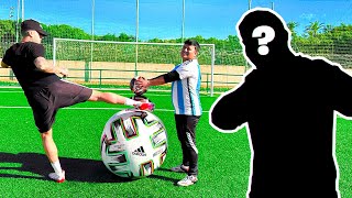 🎲 PENALTIS de la SUERTE 😱 3 BALONES en VERTICAL ⚽️ ¡Retos de Fútbol [upl. by Emyam]