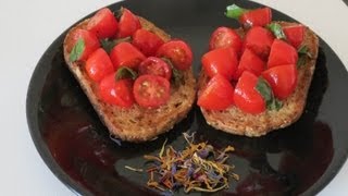 Recette de bruschettas aux tomates cerises et basilic [upl. by Teirrah]