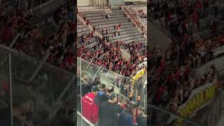 A TORCIDA DO VITÓRIA CALA A LIGGA ARENA ecvitoria athleticoparanaense [upl. by Galateah]