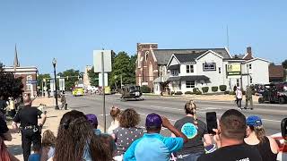 UH1  quotHueyquot landing on Main Street huey helicopter [upl. by Chavaree]