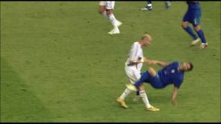 Falli Zidane testata a Materazzi [upl. by Rianna]