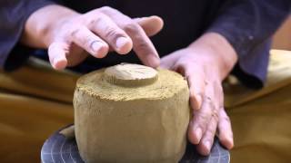 How to make a raku chawan  Comment créer un bol raku  楽茶碗製作過程 [upl. by Anirbak840]