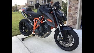 KTM 1290 Super Duke R with Austin Racing RS22 exhaust [upl. by Tergram77]