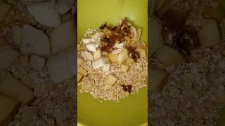 Healthy oats breakfast ytshorts  HOME AROMA [upl. by Stubstad]