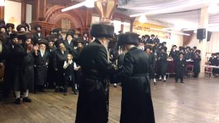 Tosher Rebbe lizensker rebbe dancing together [upl. by Enitsirc]