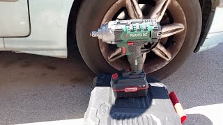 Test quasi fallito Avvitatore a impulsi Parkside 400 Nm impact driver Smontagomme auto [upl. by Niamrej]