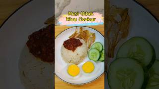 Nasi Uduk Rice Cooker fyp nasiuduk [upl. by Monie]