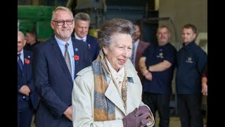 Princess Anne given tour of Leeds bedmaking factory Harrison Spinks as manufacturer [upl. by Apple]